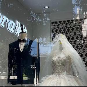 摄像头中年夫妇真实照片
